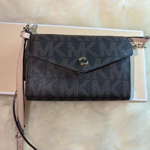 ❣️❣️MICHAEL KORS CROSSBODY MINI BAG❣️❣️